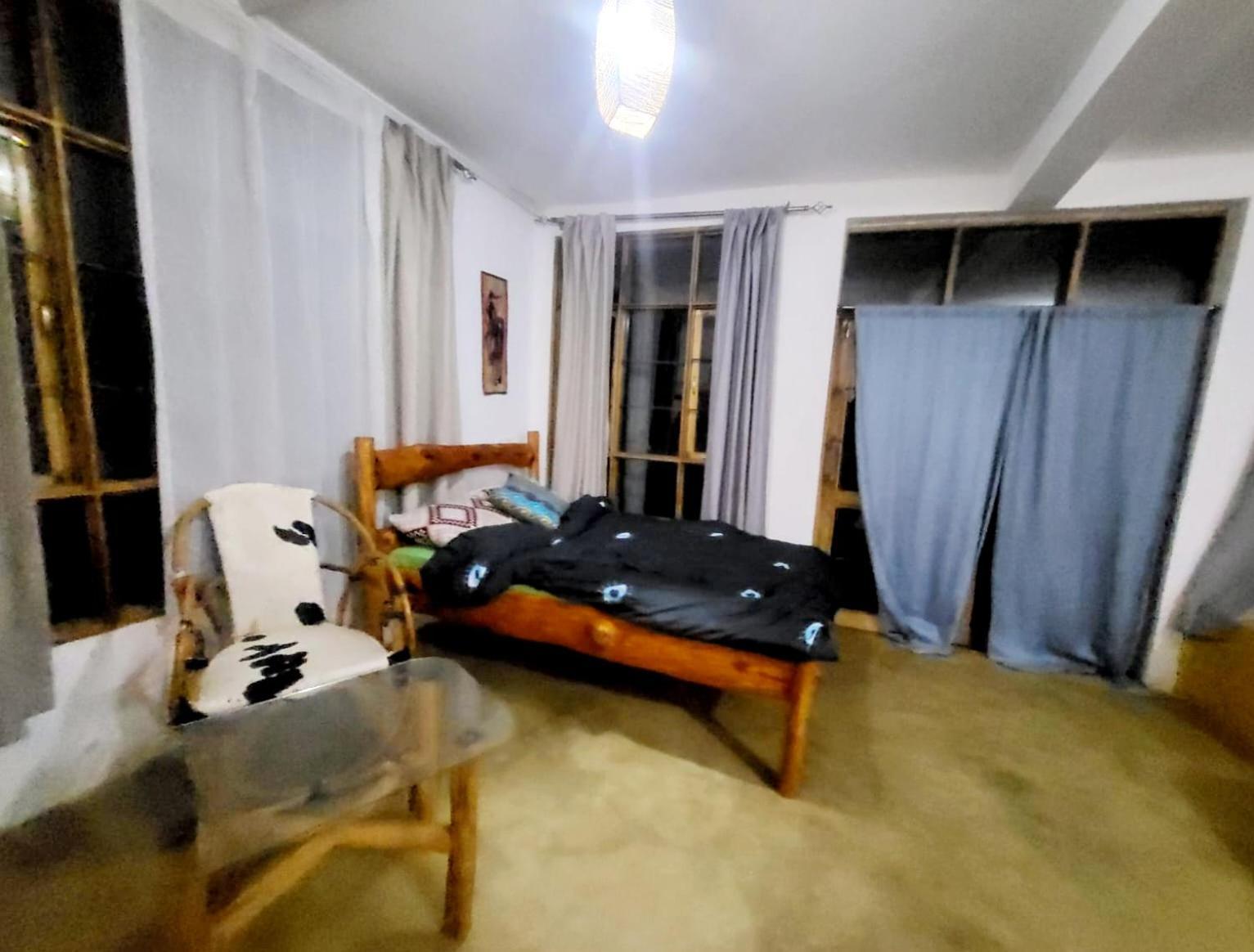 Holiday Cottage By The River, อารูชา ภายนอก รูปภาพ